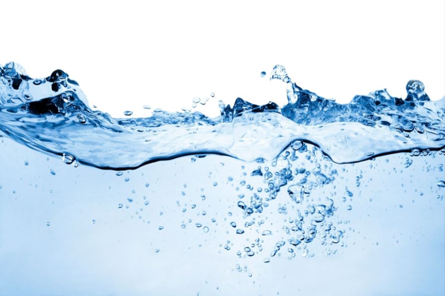Всплески воды - сколько и какую воду нужно пить
